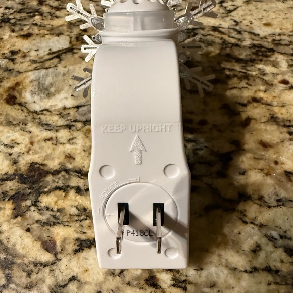 BATH & BODY WORKS SILVER SNOWFLAKE WALLFLOWER PLUG-IN SCENT CONTROL - Picture 5 of 8